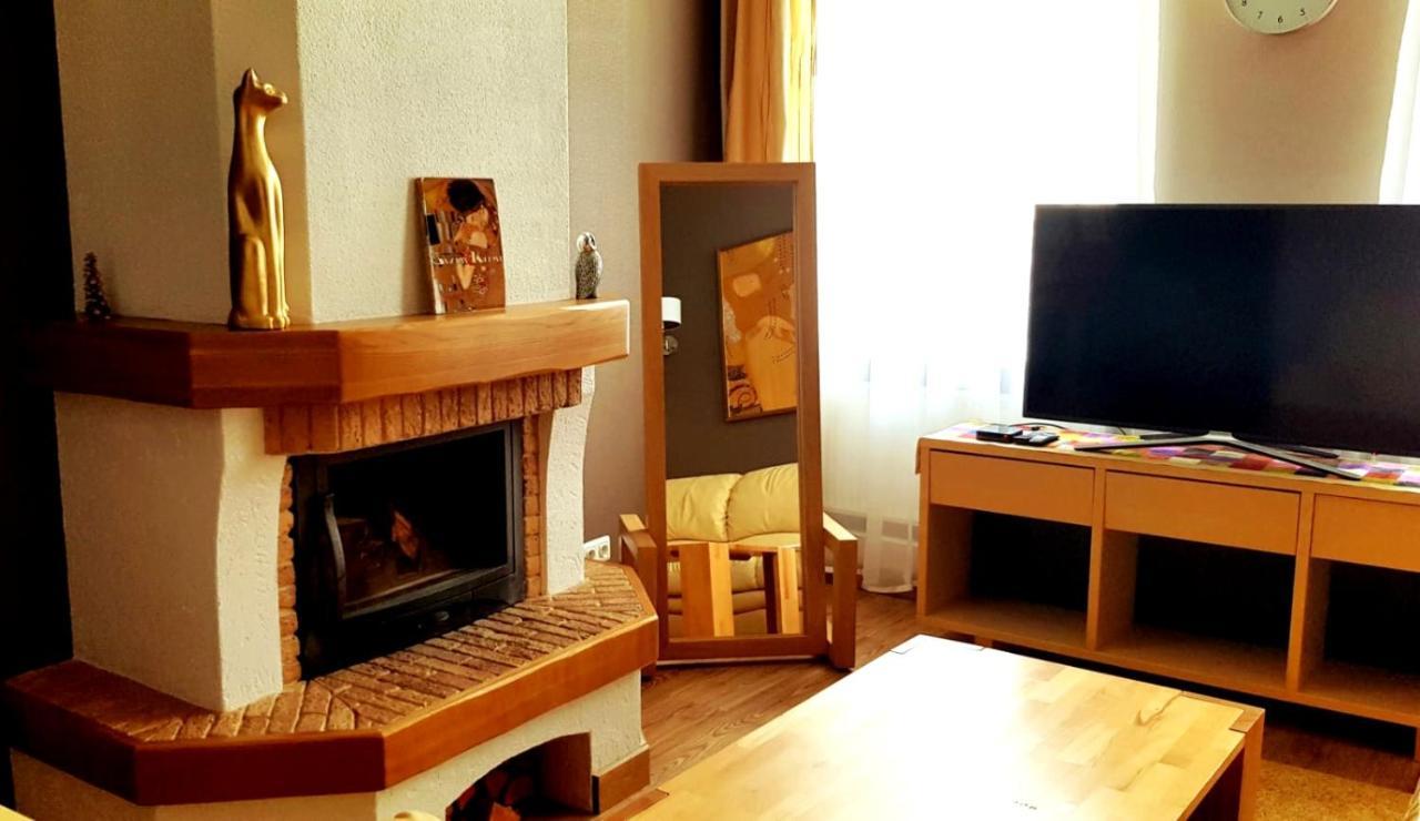 Gustav House Apartment Даугавпилс Екстериор снимка