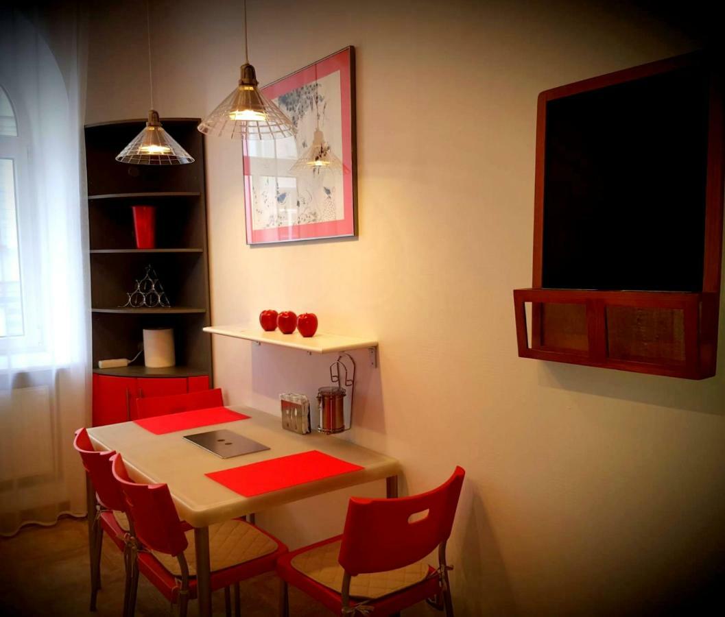 Gustav House Apartment Даугавпилс Екстериор снимка