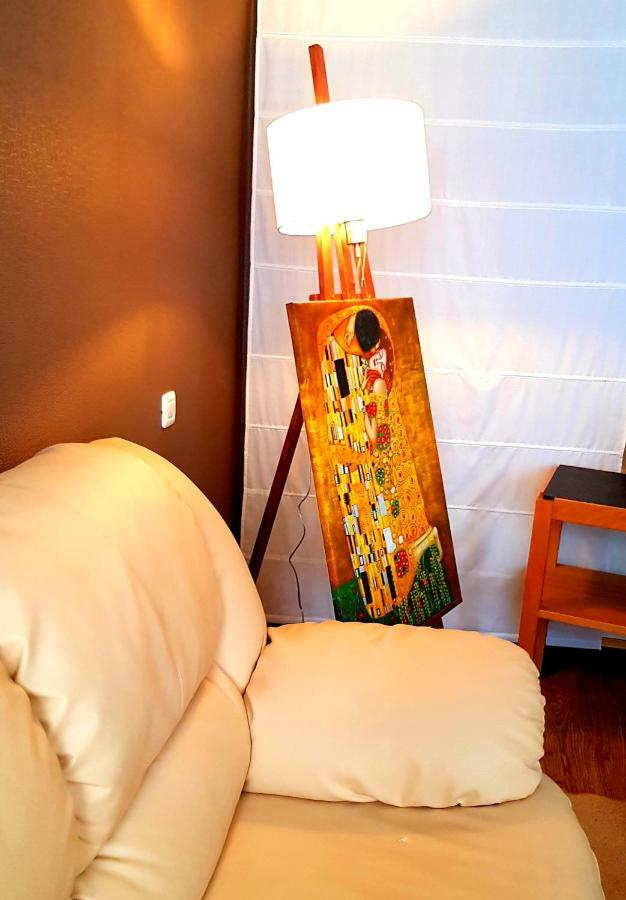 Gustav House Apartment Даугавпилс Екстериор снимка